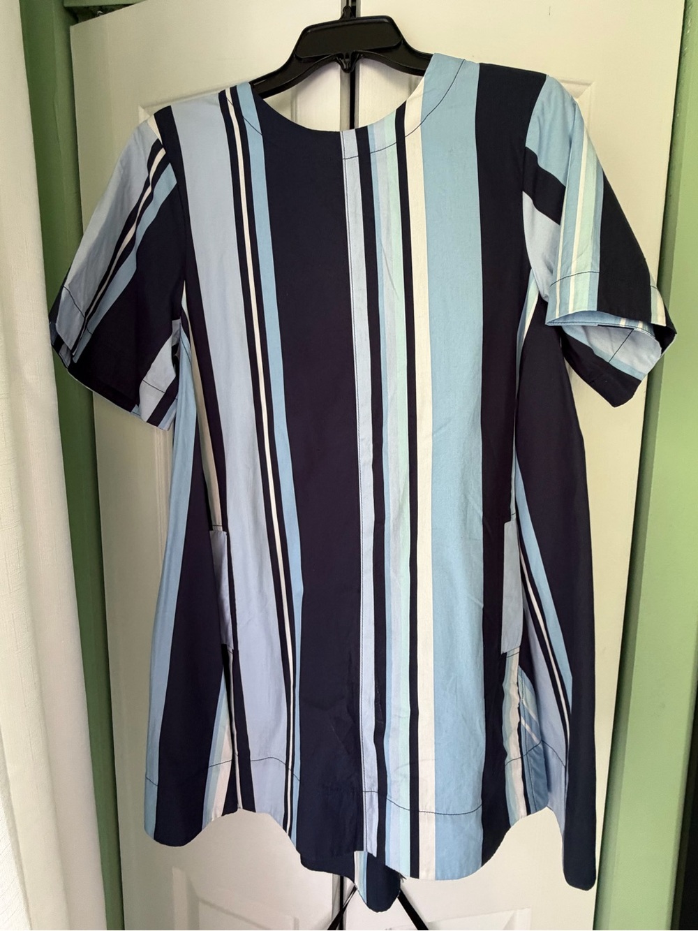 Maeve Emmy Swing Mini Dress, EUC size Medium